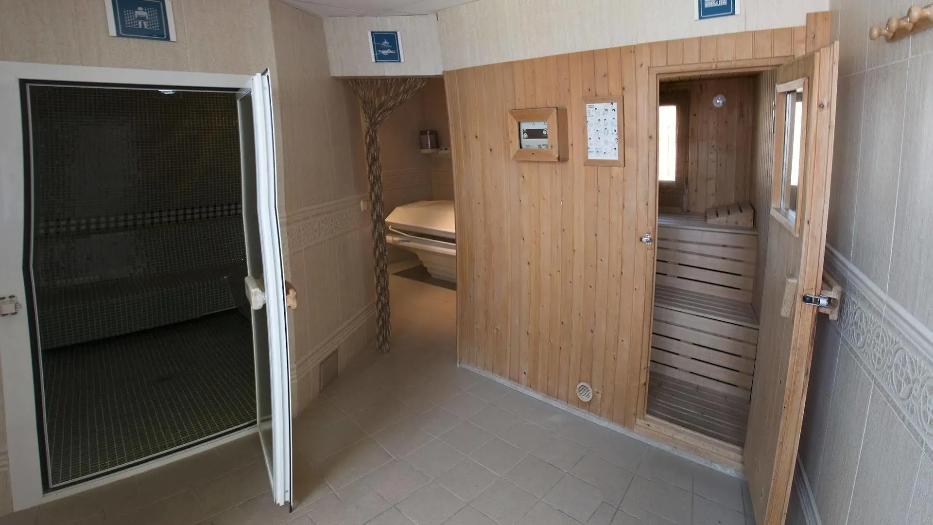 Hotel Voramar Cala Millor  3*, Cala Millor (Mallorca)